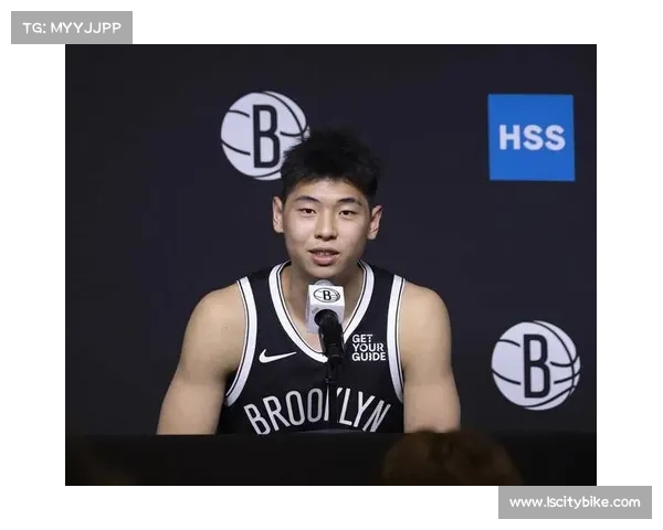 中国篮球之队官博:小崔拿下NBA生涯首分~前路漫长 大家一起加油 中国篮球之队官博:小崔拿下NBA生涯首分~前路漫长 大家一起加油